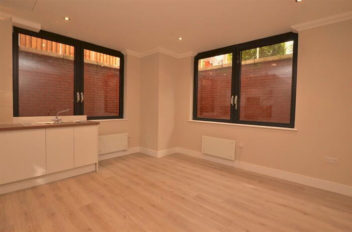 1 Bedroom Apartment To Rent In Sentinel House, Norwich, NR1