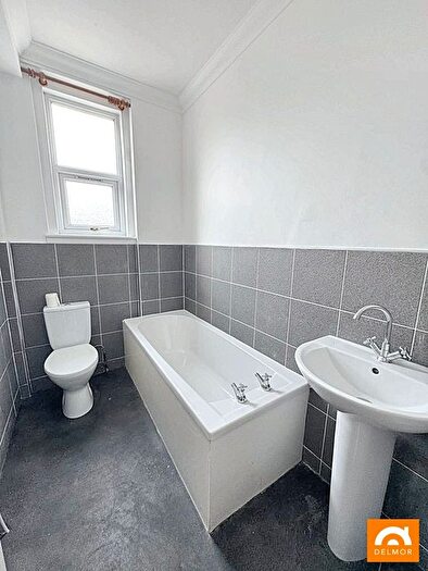 1 Bedroom Flat For Sale In Glenlyon Place, Leven, KY8