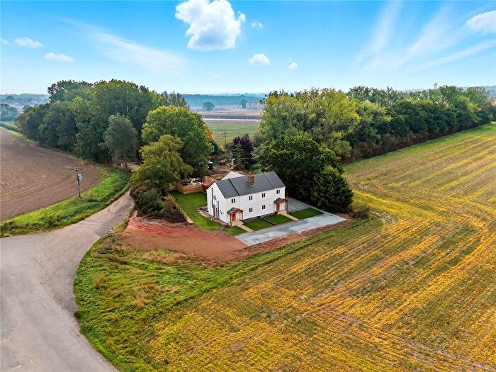 3 Bedroom Semi-Detached House For Sale In Howells Farm Cottages, Maypole Road, Maldon, Essex, CM9