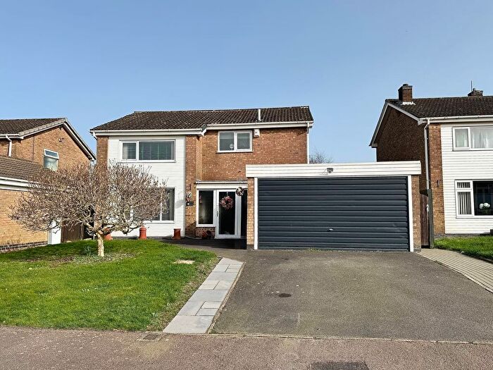 4 Bedroom Detached House For Sale In Kenmore Crescent, Coalville, LE67