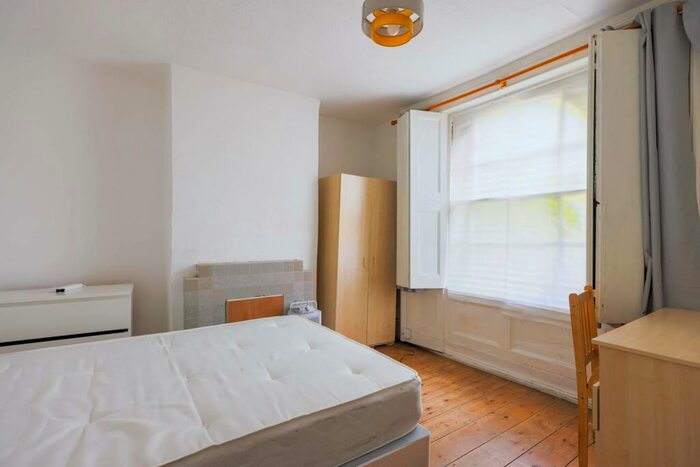 4 Bedroom Terraced House To Rent In Mitford Road, Holloway, London, N19