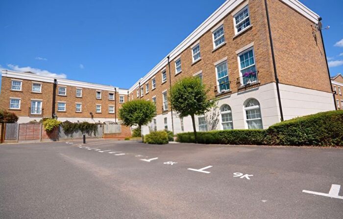2 Bedroom Flat To Rent In Marigold Way, Barming, ME16
