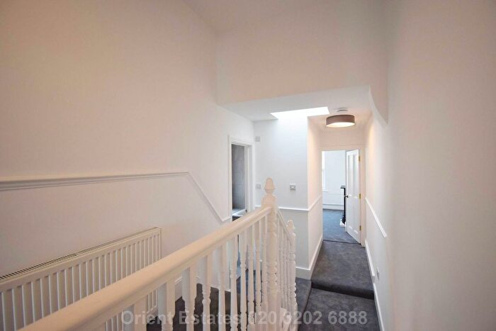 4 Bedroom Terraced House To Rent In West Hendon Broadway, London, NW9
