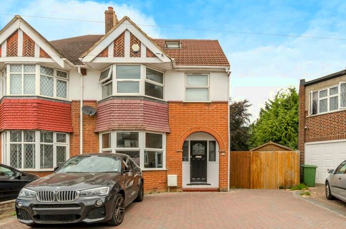 5 Bedroom House To Rent In Kidbrooke Park Road, Kidbrooke, London, SE3