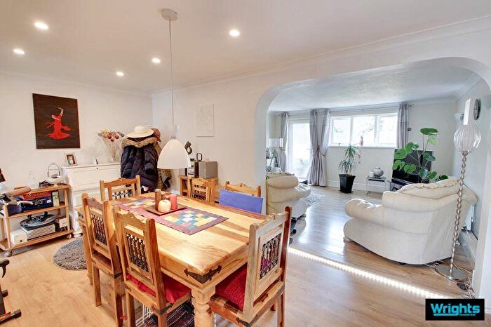3 Bedroom Terraced House For Sale In Home Close, Trowbridge, BA14