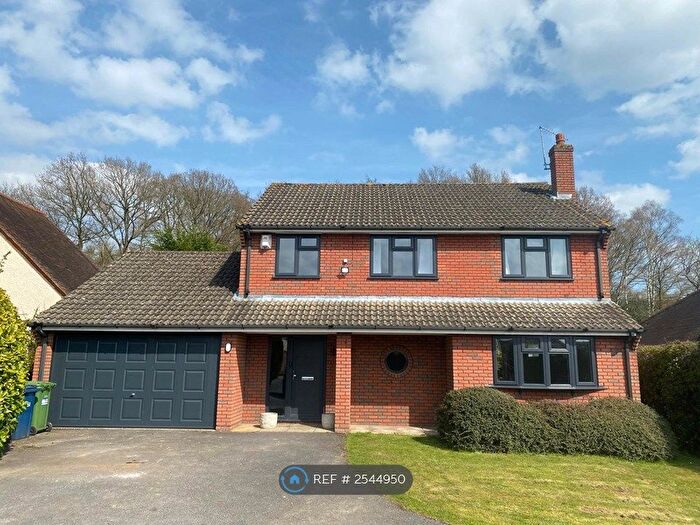 4 Bedroom Detached House To Rent In Hazlemere Road, Penn, High Wycombe, HP10