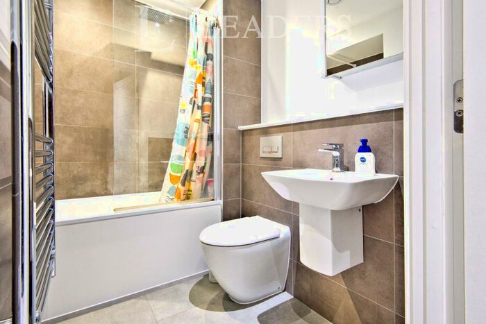 1 Bedroom Apartment To Rent In Beaumont Court, Southend On Sea, SS2