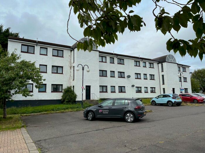3 Bedroom Flat To Rent In Kildonan Court Newmains, ML2