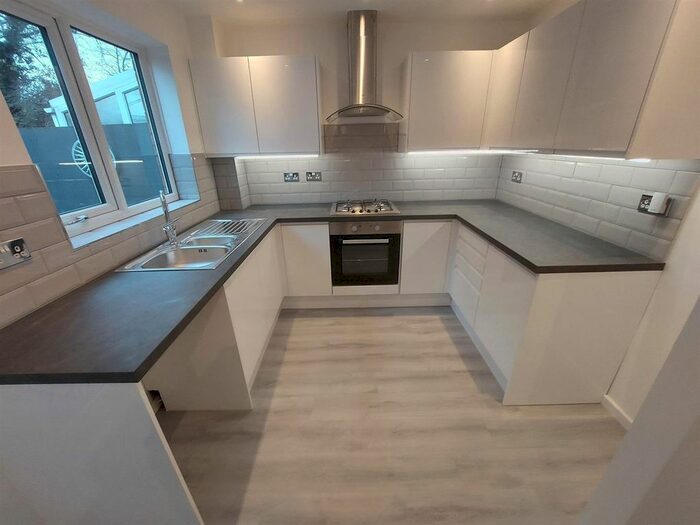 3 Bedroom Terraced House To Rent In Kimberley Walk, Minworth, Sutton Coldfield, B76