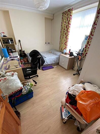 1 Bedroom Semi-Detached House To Rent In Queen Street Treforest, Pontypridd, CF37