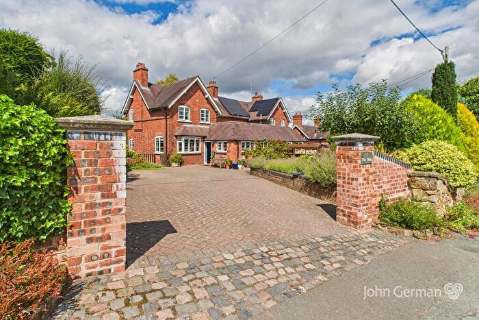 3 Bedroom Semi-Detached House For Sale In Kitlings Lane, Walton-On-The-Hill, ST17