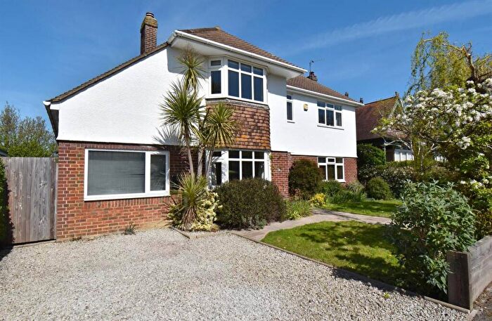 4 Bedroom Detached House For Sale In Gloucester Road, Tankerton, Whitstable, CT5