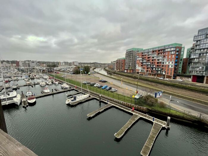 1 Bedroom Flat To Rent In Quayside, College Street, Ipswich, Suffolk, IP4