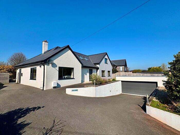 4 Bedroom Detached House For Sale In Vicarage Road, East Budleigh, Budleigh Salterton, EX9