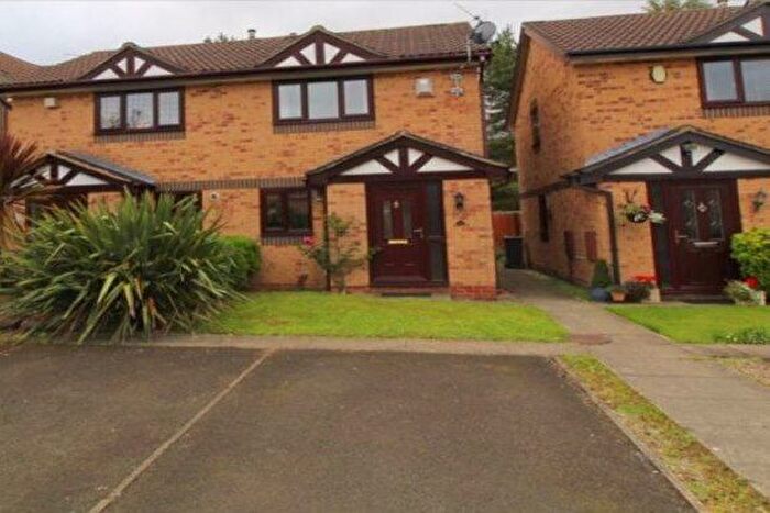 2 Bedroom Semi-Detached House To Rent In Chaffinch Close, Manchester, M22