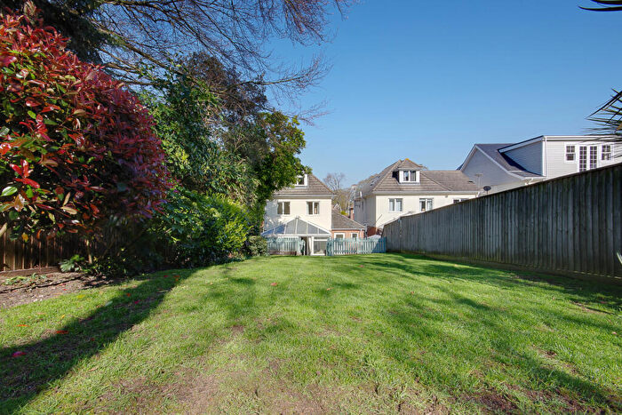 4 Bedroom Detached House For Sale In Anthonys Avenue, Lilliput, Poole, Dorset, BH14