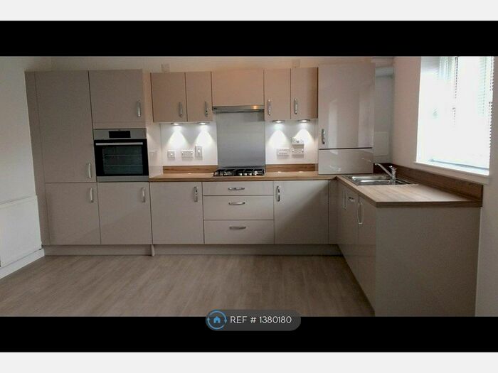 2 Bedroom Maisonette To Rent In Milne Meadows, Musselburgh, EH21