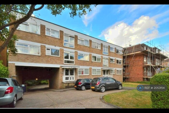 1 Bedroom Flat To Rent In Lisa Lodge, New Barnet, Barnet, EN5