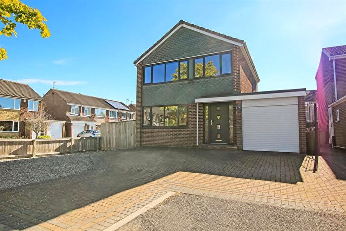 3 Bedroom Detached House For Sale In Jesmond Court, Newton Aycliffe, DL5