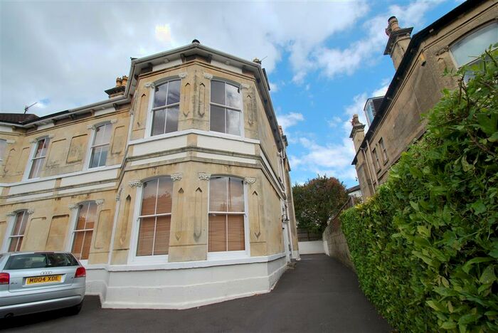 Studio To Rent In Newbridge Road, Bath, BA1