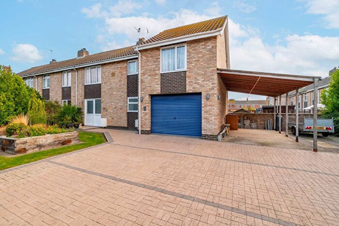 3 Bedroom Semi-detached House For Sale In Gedge Road, Caister-On-Sea, NR30