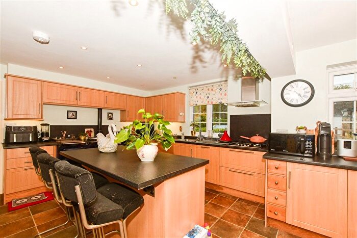 3 Bedroom Detached House For Sale In The Clears, Reigate, Surrey, RH2