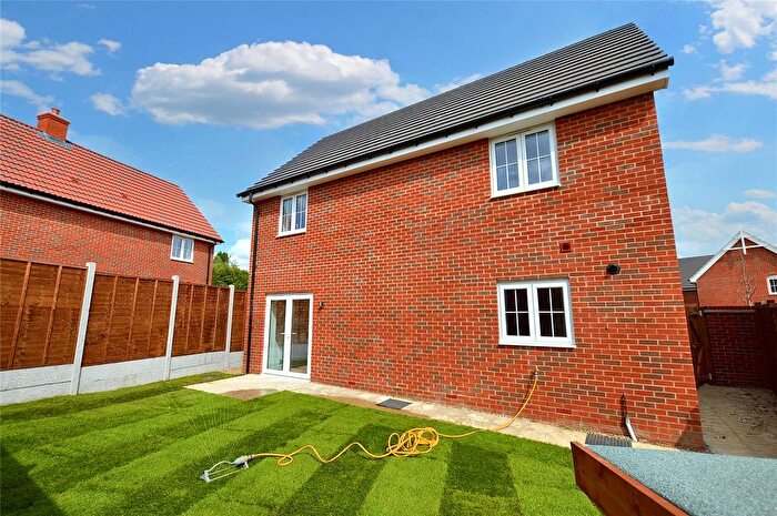3 Bedroom Detached House To Rent In Mountbatten Way, Bishop's Stortford, Hertfordshire, CM23