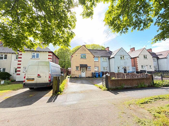 3 Bedroom Semi-Detached House For Sale In Osmaston Park Road, Derby, DE24