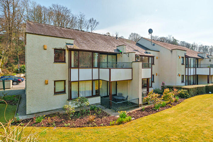 3 Bedroom Apartment For Sale In Bellman Close, Bowness-on-Windermere, Cumbria, LA23
