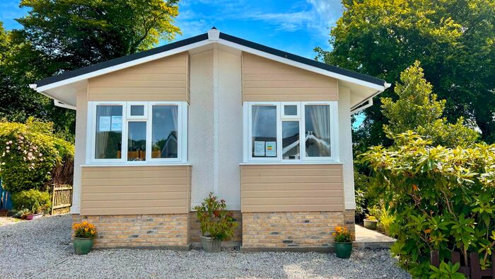 2 Bedroom Mobile/park Home For Sale In Rosewater Park Homes, Treroosel Road, St. Teath, Bodmin, PL30