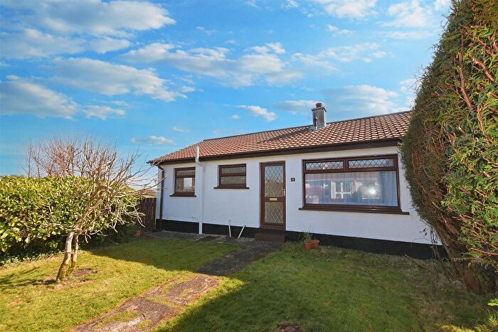 2 Bedroom Semi-Detached Bungalow For Sale In Lanmoor Estate, Lanner, Redruth, TR16
