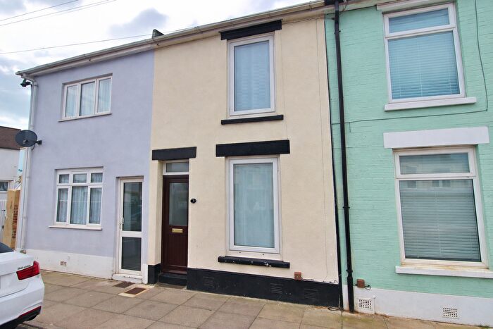 2 Bedroom Terraced House For Sale In Clarkes Road, Fratton, PO1
