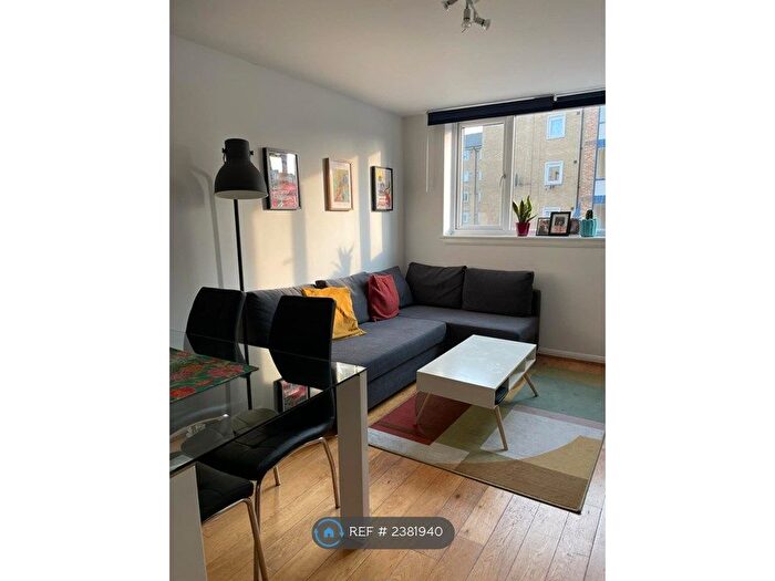 1 Bedroom Terraced House To Rent In The Podium, London, E2