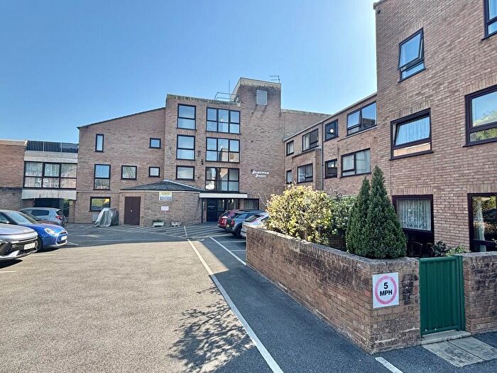 1 Bedroom Apartment For Sale In Seldown Road, Poole, BH15