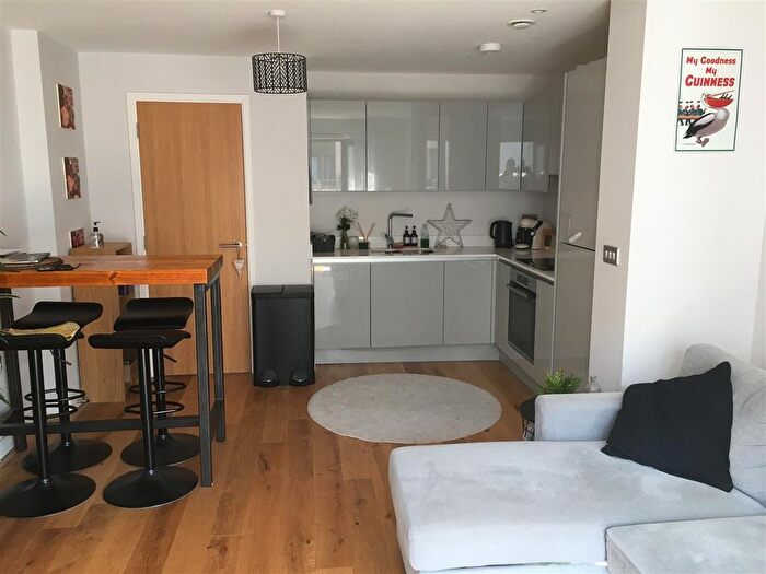 1 Bedroom Flat To Rent In Hope Quay, The Gateway, Bristol, BS1