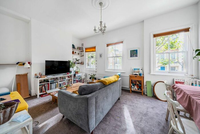 1 Bedroom Flat To Rent In Grosvenor Park, Kennington, London, SE5