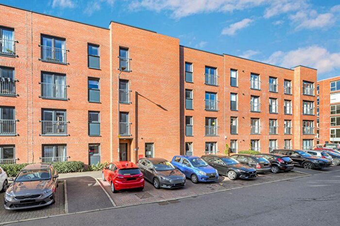 2 Bedroom Flat For Sale In / Tinto Place, Bonnington, Edinburgh, EH6