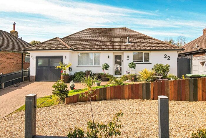 3 Bedroom Bungalow For Sale In Barton Drive, Barton On Sea, New Milton, Hampshire, BH25
