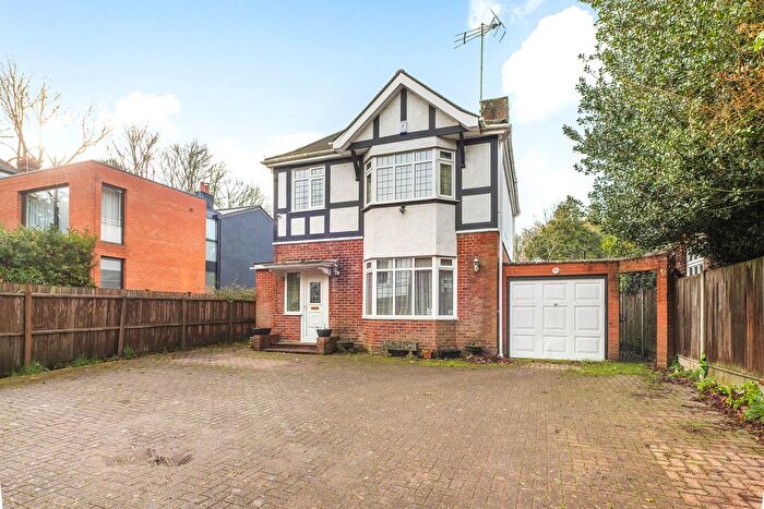 3 Bedroom Property For Sale In Old Dover Road, Canterbury, CT1