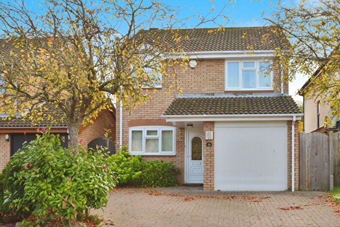 3 Bedroom Detached House For Sale In Cantle Avenue, Downs Barn, Milton Keynes, Buckinghamshire, MK14