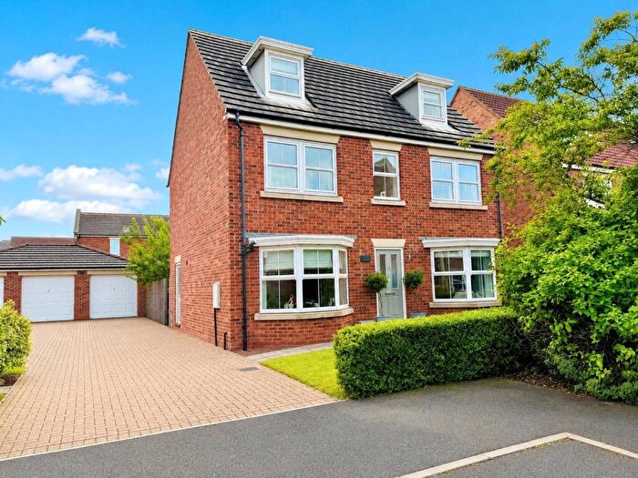 4 Bedroom Detached House For Sale In Meadow Vale, Shiremoor, Newcastle Upon Tyne, Tyne And Wear, NE27
