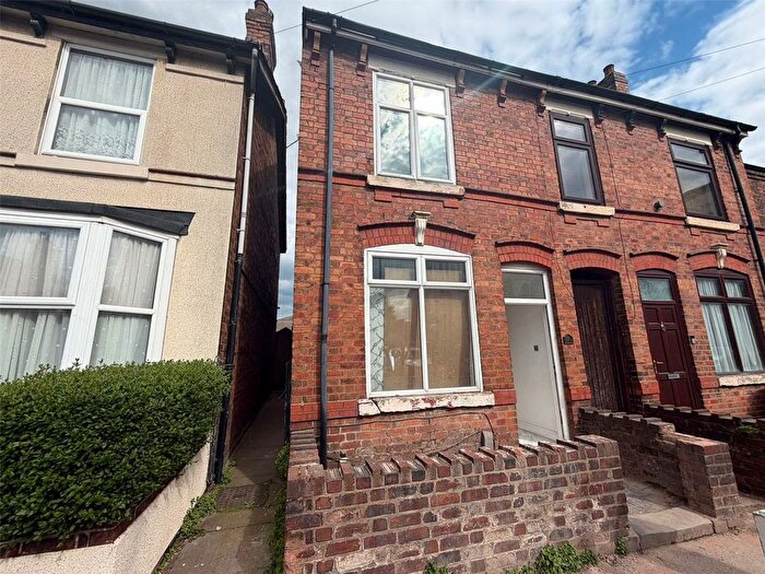 5 Bedroom Terraced House To Rent In Gomer Street, Willenhall, WV13