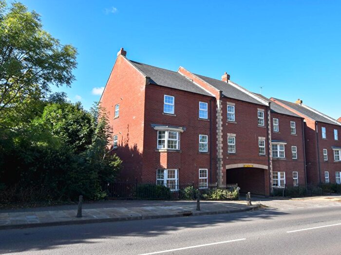 1 Bedroom Flat For Sale In London Road, Laurel Place London Road, NN12