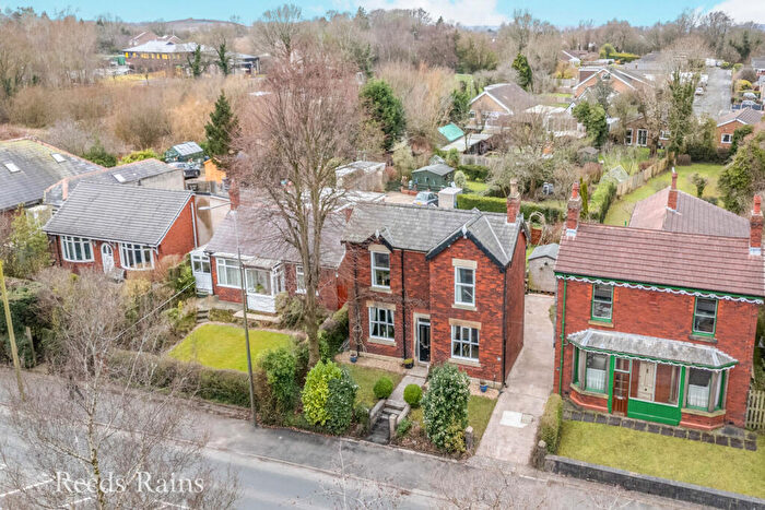 3 Bedroom Detached House For Sale In Preston Road, Clayton-le-Woods, Chorley, Lancashire, PR6