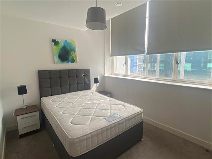 2 Bedroom Flat To Rent In The Strand, Liverpool, L2