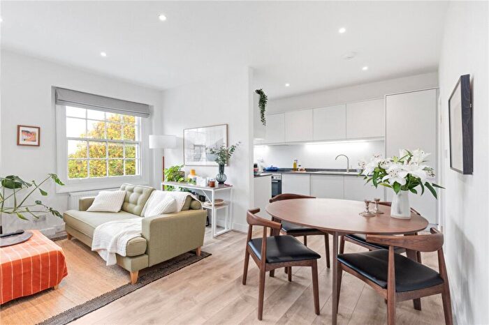 2 Bedroom Apartment To Rent In Liverpool Road, London, N7