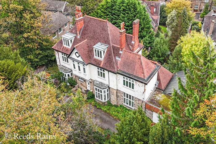 8 Bedroom Detached House For Sale In Endcliffe Grove Avenue, Sheffield, South Yorkshire, S10