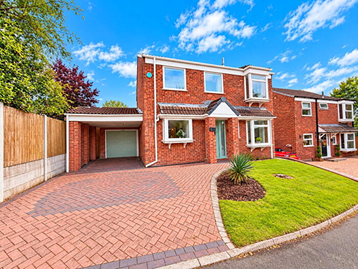 4 Bedroom Detached House For Sale In Beeston Close, Withymoor Village, Brierley Hill, DY5