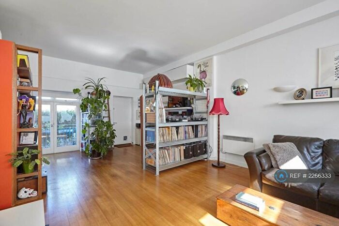 1 Bedroom Flat To Rent In Cheshire Street, London, E2