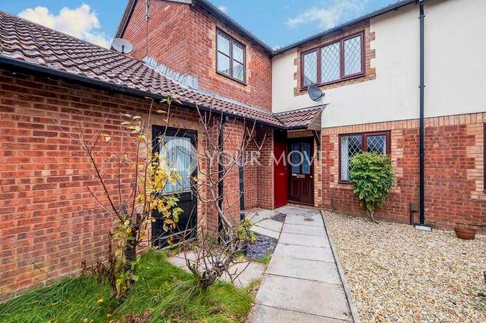 2 Bedroom House To Rent In Ferncombe Drive, Kingsteignton, Newton Abbot, Devon, TQ12